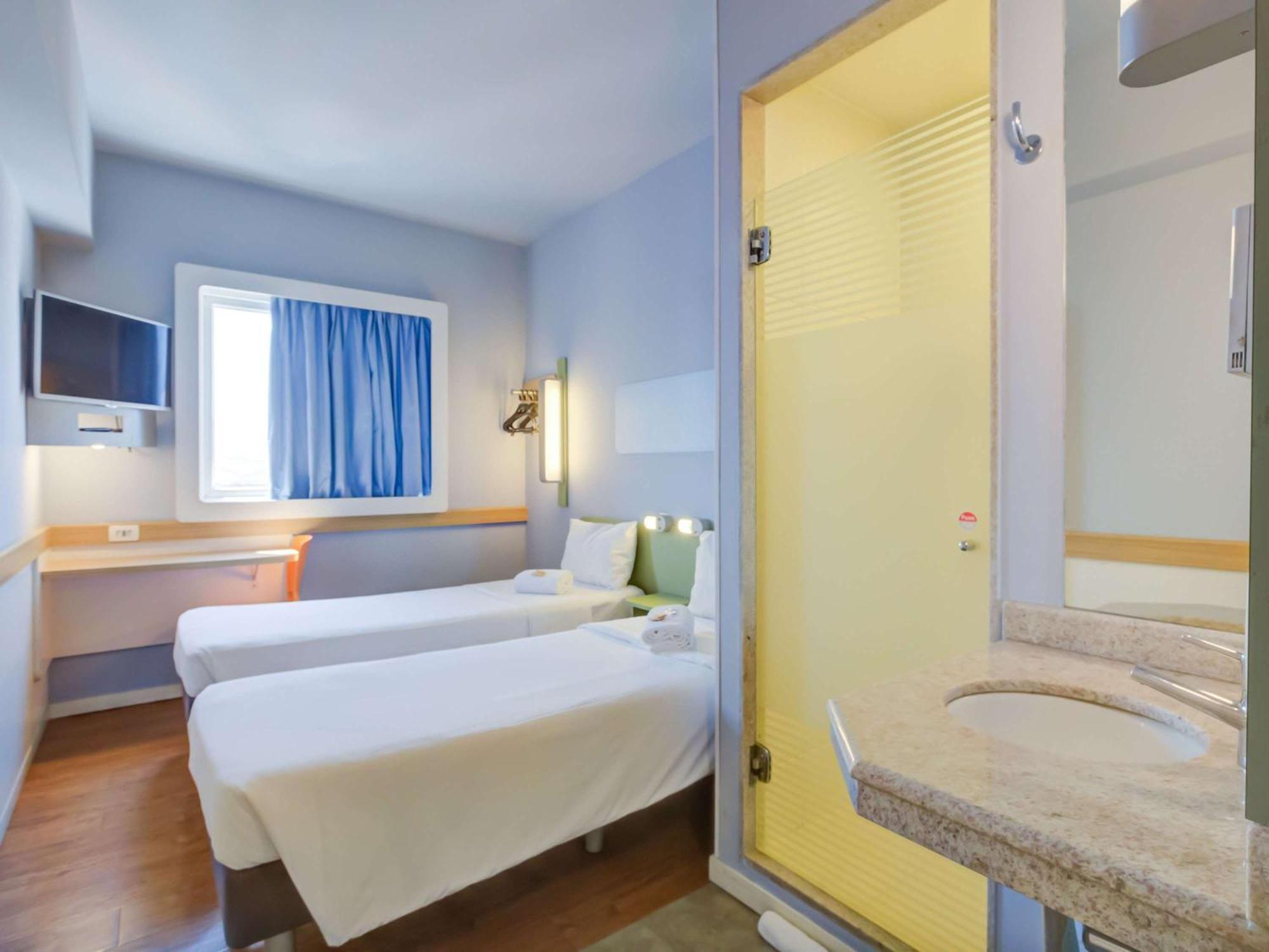 Ibis Budget Rio De Janeiro Nova America エクステリア 写真