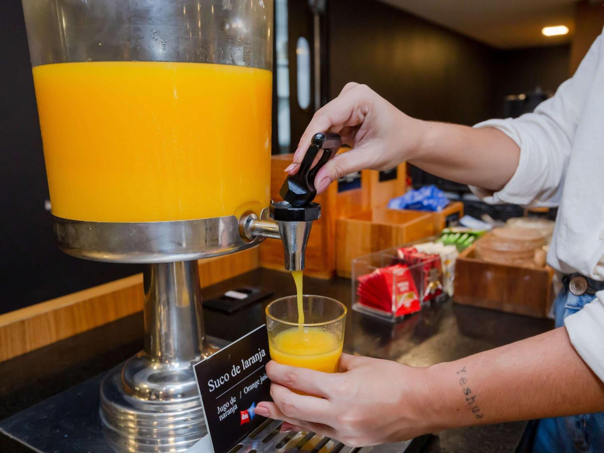 Ibis Budget Rio De Janeiro Nova America エクステリア 写真
