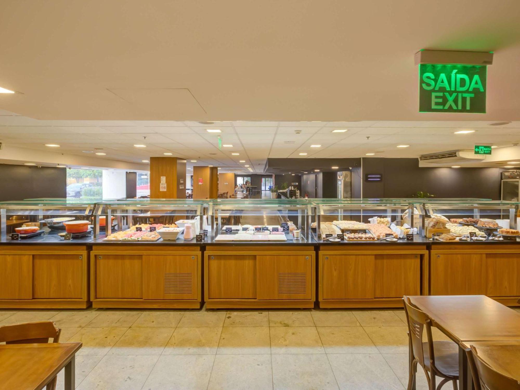 Ibis Budget Rio De Janeiro Nova America エクステリア 写真